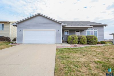 22 6th St, House other with 3 bedrooms, 2 bathrooms and null parking in Baltic SD | Image 1