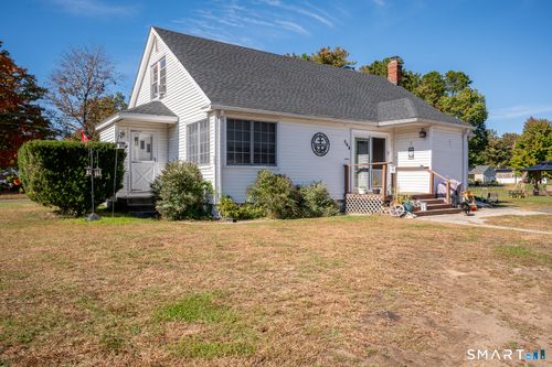 398 Elm St, Windsor Locks, CT, 06096-2101 | Card Image