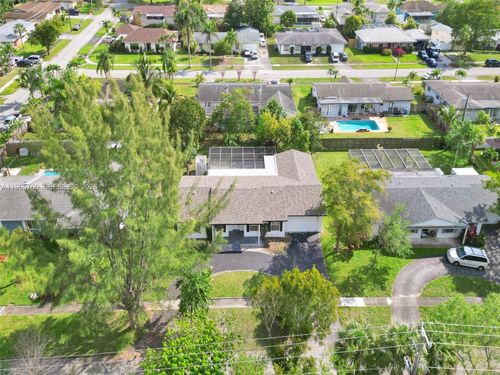 4330 Nw 8th St, Plantation, FL, 33317-1526 | Card Image