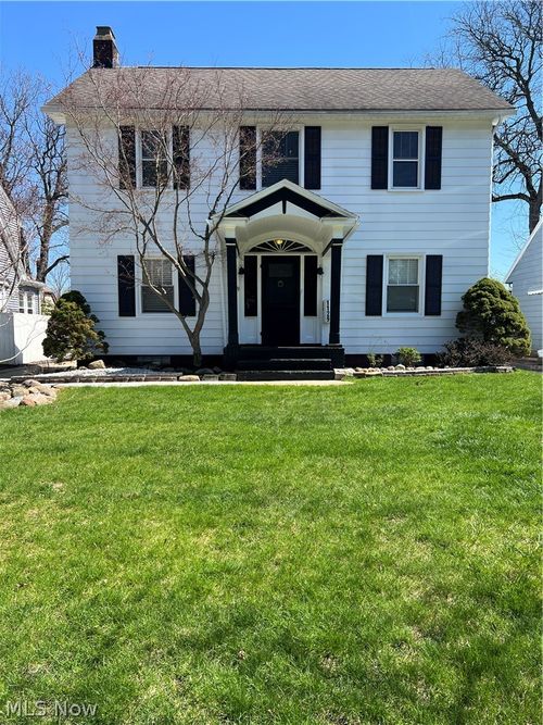 1129 Avon St, Akron, OH, 44310-1022 | Card Image