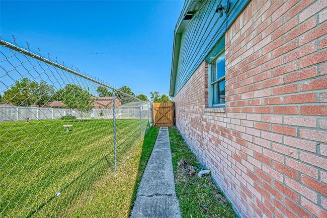 3918 Tavenor Ln, House other with 4 bedrooms, 2 bathrooms and null parking in Houston TX | Image 18