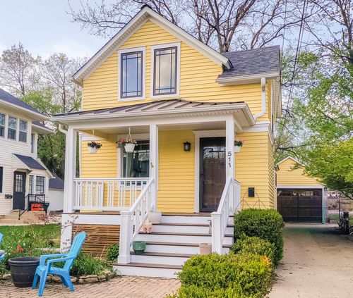 511 Houston St, Batavia, IL, 60510-1841 | Card Image