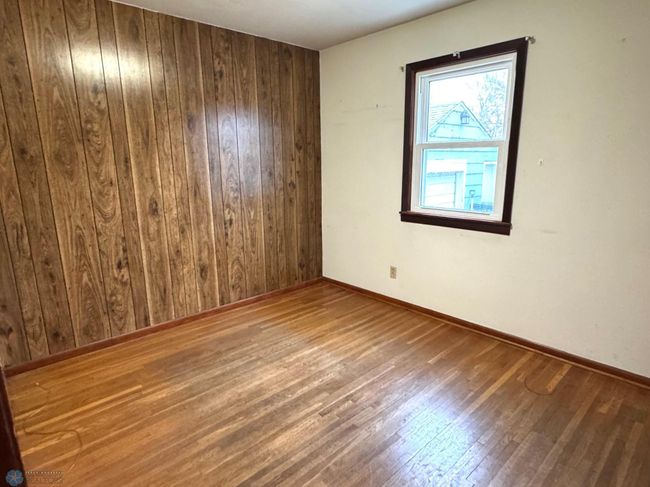 Bedrm 2 on main floor | Image 19