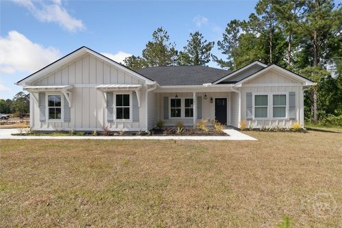 1681 Ashantilly Dr, Darien, GA, 31305-3262 | Card Image
