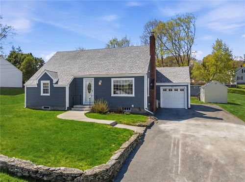 458 River Rd, Lincoln, RI, 02865-1426 | Card Image