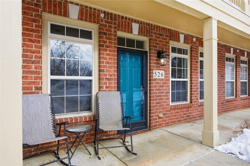 526 Red Oak Ct, Walled Lake, MI, 48390-3554 | Card Image
