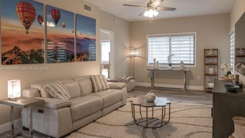201-2916 Tuscany Ct, Palm Beach Gardens, FL, 33410-2863 | Card Image