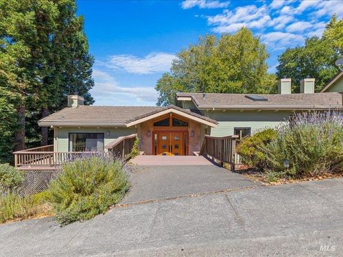 101 Garner Dr, Novato, CA, 94947-4435 | Card Image