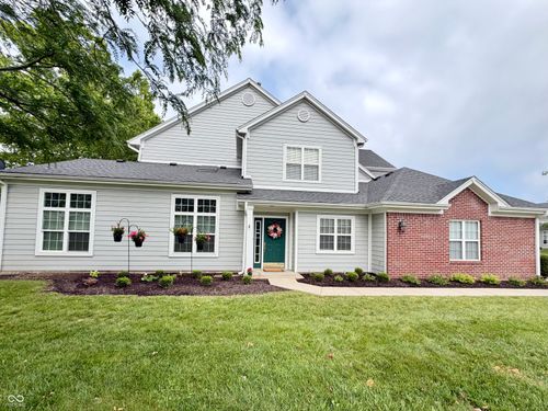 9577 Sweet Clover Way, Fishers, IN, 46038-8295 | Card Image