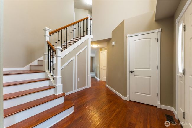 Beautiful entry. | Image 14