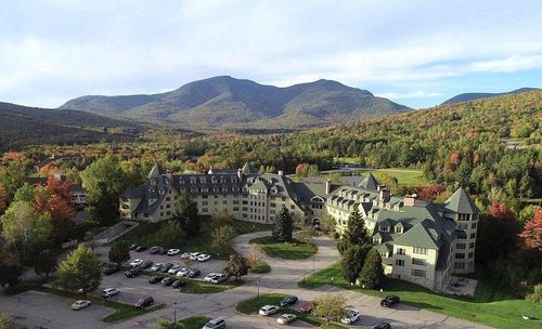 213-28 Packards Road Road, Waterville Valley, NH, 03215 | Card Image