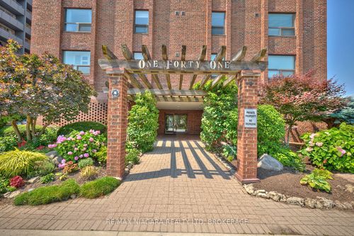 602-141 Church St, Saint Catharines, ON, L2R7L7 | Card Image