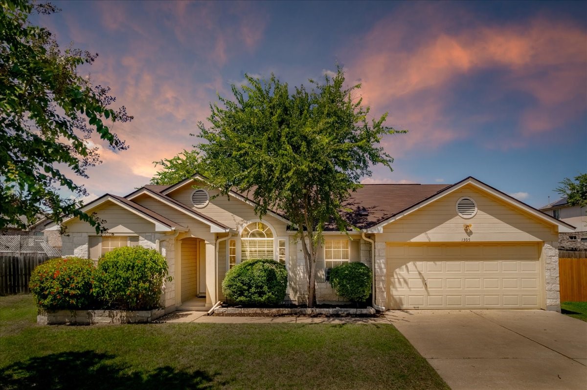 Nightshade Ln, Leander, TX 78641