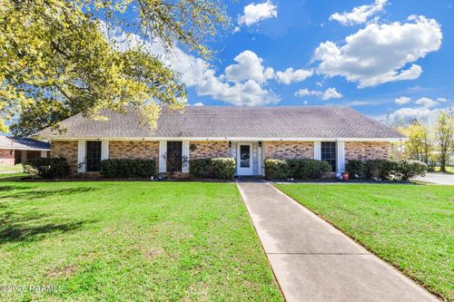 1701 Wilson Dr, Opelousas, LA, 70570-5715 | Card Image