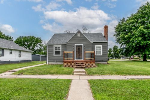 1321 N Olive St, MEXICO, MO, 65265-1734 | Card Image