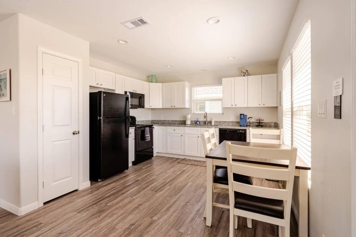 Residential in Gilchrist 5