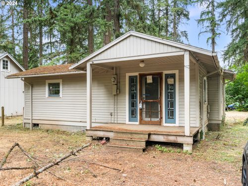 16061 Waluga Dr, Lake Oswego, OR, 97035-4247 | Card Image