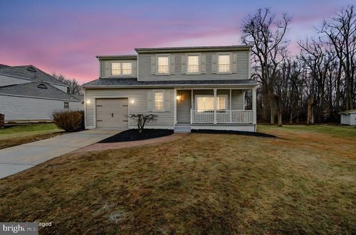 704 Millcreek Ct, BEAR, DE, 19701-3002 | Card Image