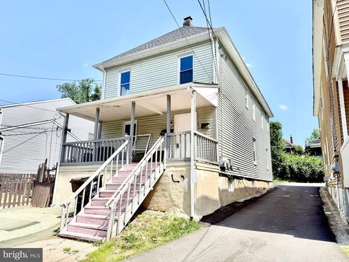 659 S 2nd St, Plainfield, NJ, 07060-1014 | Card Image