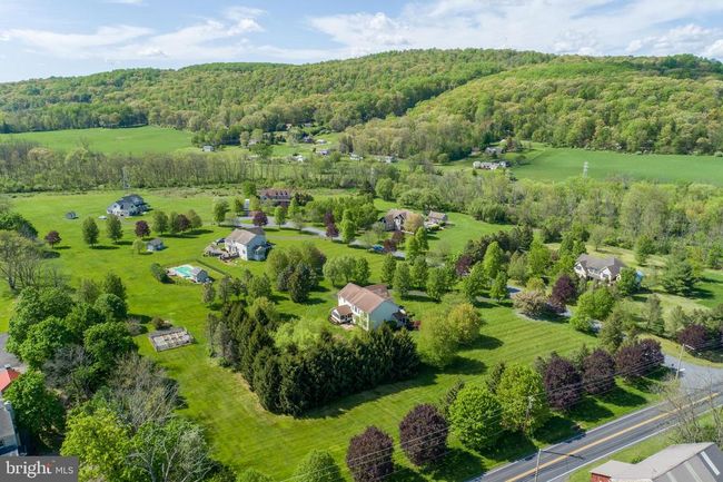 2980 Shirley Ln, House other with 5 bedrooms, 3 bathrooms and null parking in Springtown PA | Image 99