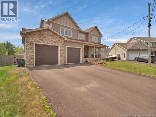 75 Shiajan Cres, Moncton, NB, E1G0L5 | Card Image