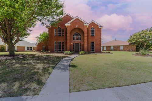 821 Quail Run Ln, Lancaster, TX, 75146-2844 | Card Image