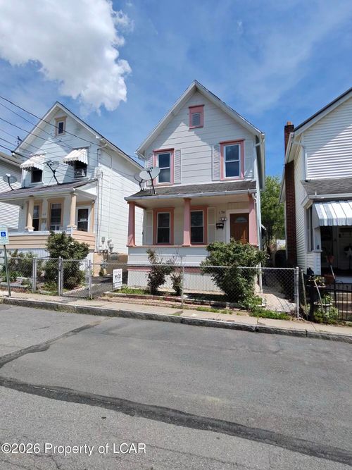 170 Holland St, Wilkes Barre, PA, 18702-4631 | Card Image