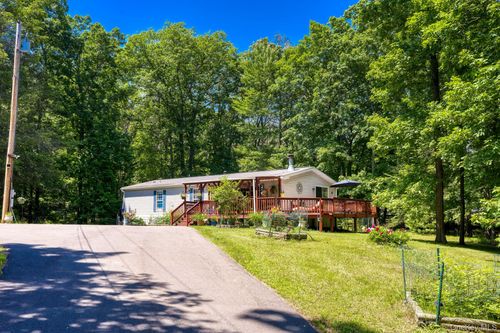 140 Gallis Hill Rd, Kingston, NY, 12401-7546 | Card Image
