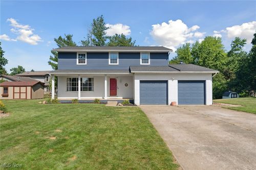 12523 Springwater Ave Nw, Uniontown, OH, 44685-8291 | Card Image
