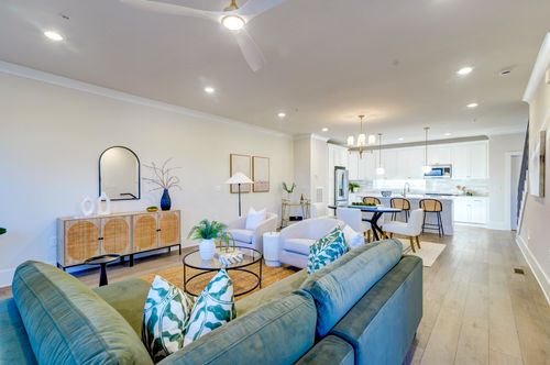 203-1150 Valdosta St, North Charleston, SC, 29405-6899 | Card Image