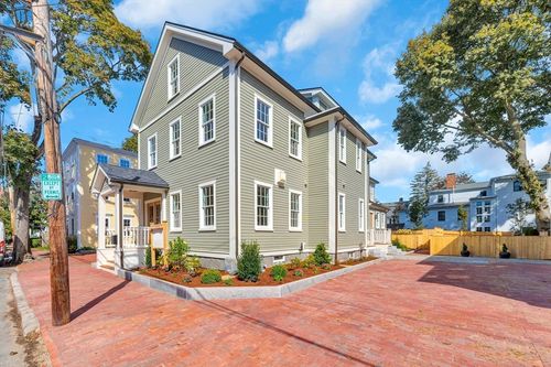 1-11 Orange St, Newburyport, MA, 01950-2805 | Card Image