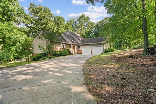 4700 Loftwood Dr, Cohutta, GA, 30710-7337 | Card Image