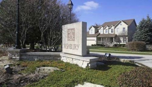 3111 Landore Dr, Naperville, IL, 60564-4100 | Card Image