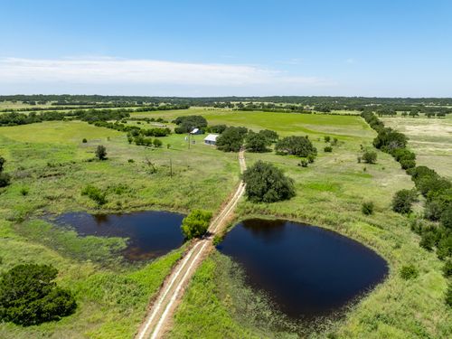 5770 County Road 309, Cranfills Gap, TX, 76637 | Card Image