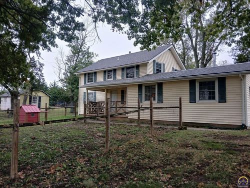 8431 Sw 77th St, Auburn, KS, 66402-9519 | Card Image