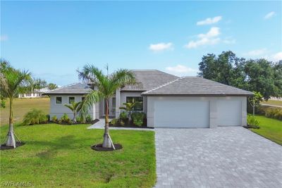 24538 Wallaby Lane, House other with 3 bedrooms, 2 bathrooms and null parking in Punta Gorda FL | Image 1