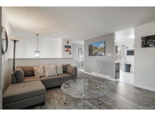 700 Elbert St, Denver, CO, 80221-4025 | Card Image