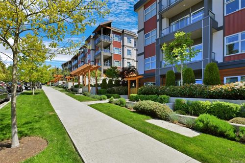 201-3333 Glasgow Ave, Saanich, BC, V8X2S1 | Card Image