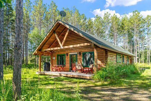 723 Hawk Hill Road, Knife River, MN, 55609 | Card Image