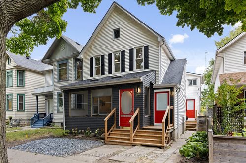 3-304 Lincoln Rd, Windsor, ON, N8Y2G4 | Card Image