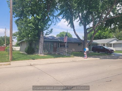 1920 W 11th St, Grand Island, NE, 68803 | Card Image