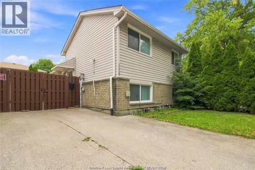 1229 Arncliffe Pl, Windsor, ON, N8S4K2 | Card Image