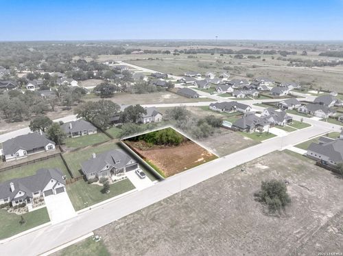 112 Ash Pkwy, La Vernia, TX, 78121-0169 | Card Image