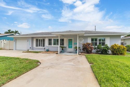 4035 26th Ave N, ST PETERSBURG, FL, 33713-3324 | Card Image