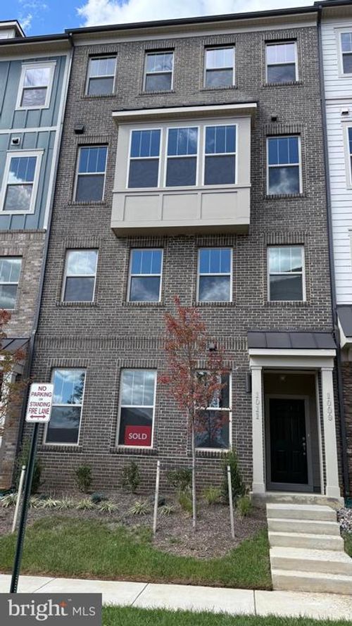 1009 Inferno Ter Se, LEESBURG, VA, 20175 | Card Image