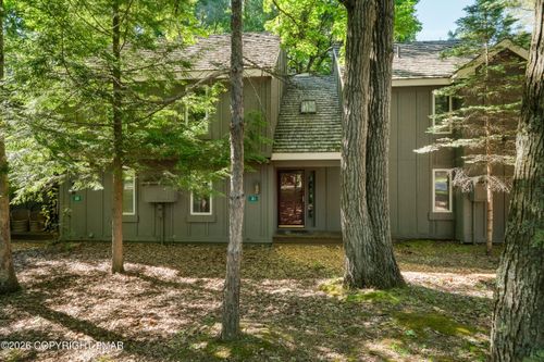 31 Downhill, Lake Harmony, PA, 18624 | Card Image
