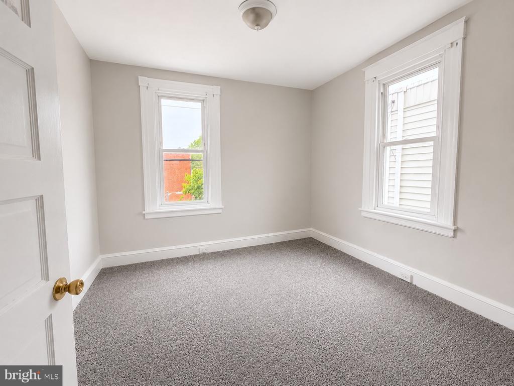 Residential in PHILADELPHIA 5