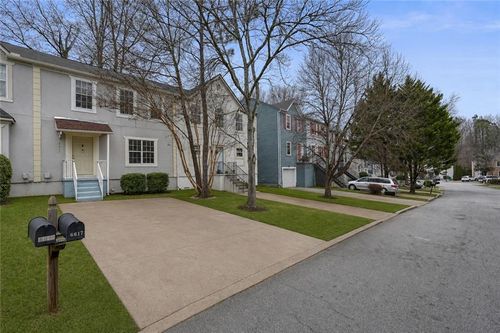 6617 Meadow Green, Peachtree Corners, GA, 30092 | Card Image
