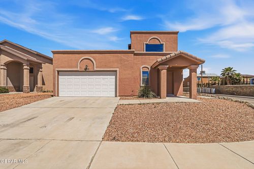 2300 Glitter Point Street, El Paso, TX, 79938 | Card Image