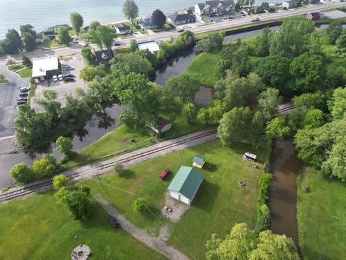 429 Hamilton Rd, Tawas City, MI, 48763-9104 | Card Image